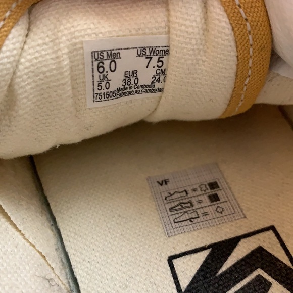 NWOT Vans Old Skool Skat Shoes - Picture 6 of 8